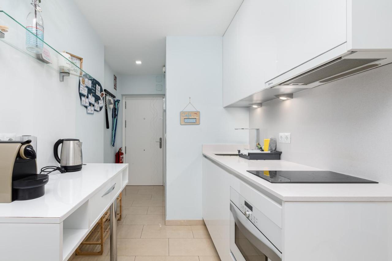 Beach House Apartment, Playa Malagueta Málaga Exteriör bild